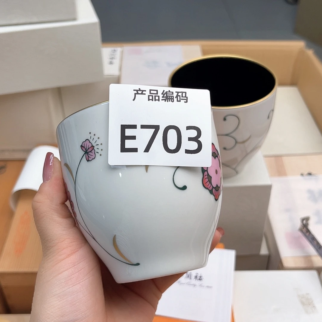 瓷片哦哦哦哦哦哦哦