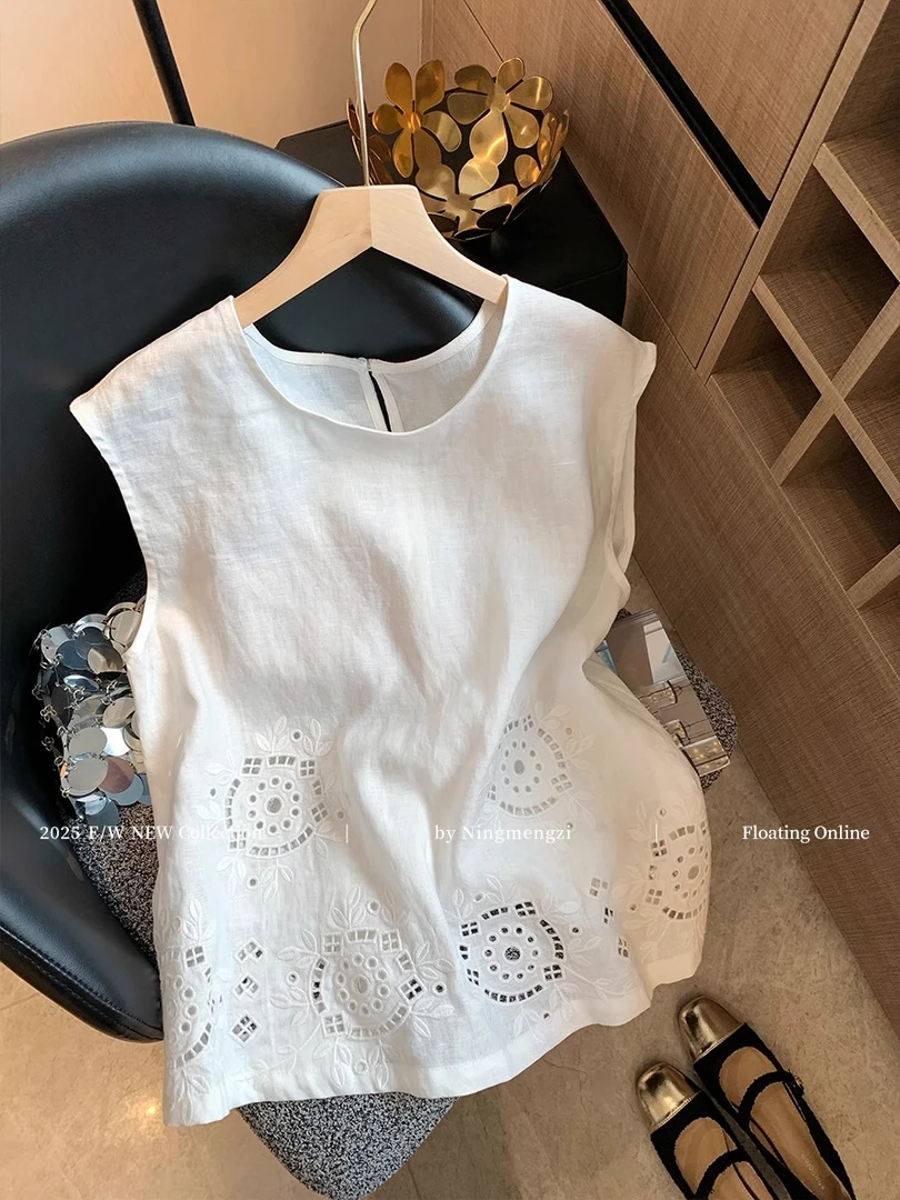慵懒老钱风白色镂空刺绣圆领亚麻背心女夏季简约时尚百搭无袖上衣