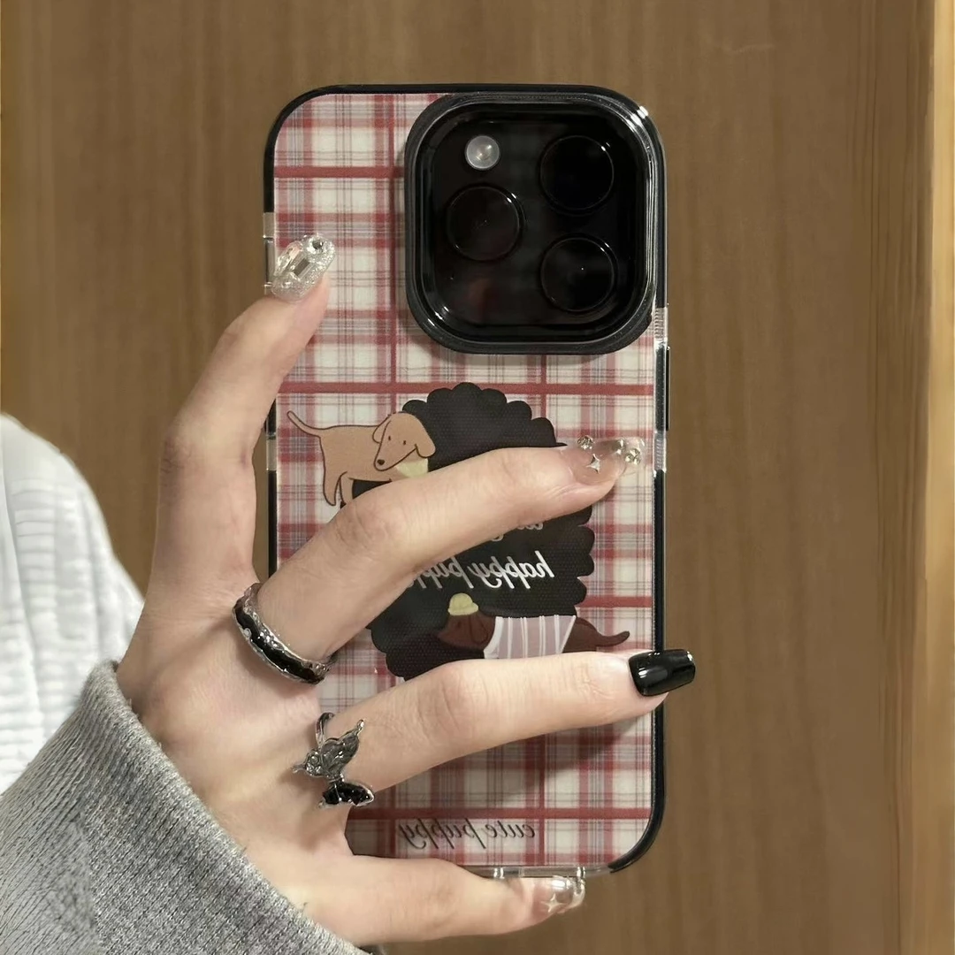 志皇粉红格纹小狗适用于16promax手机壳黑边15复古14小众13新款12