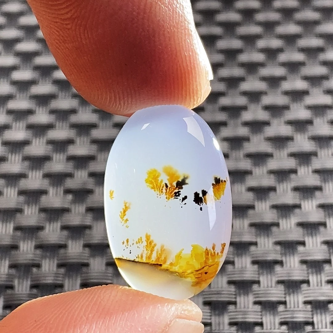 燕***舞玛瑙/玉髓未镶嵌吊坠(不含链)