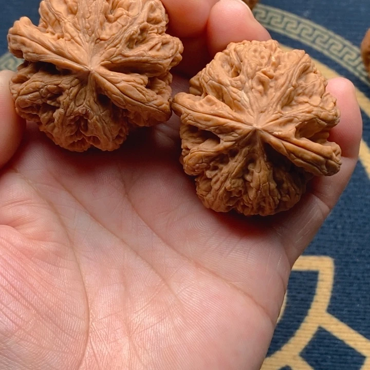 星***闪文玩核桃吊坠粗筋3