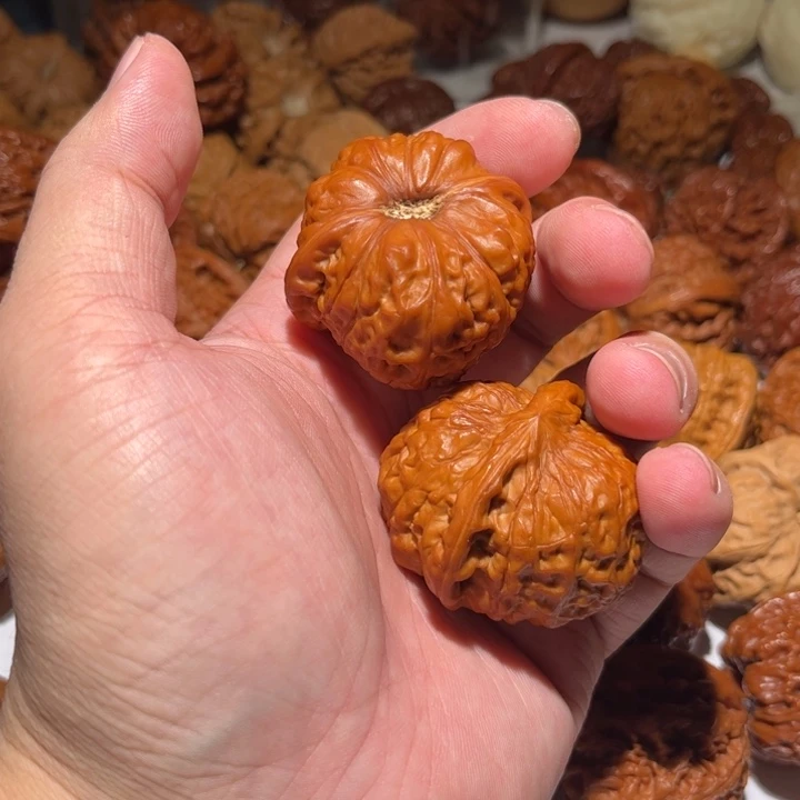 d***把件文玩核桃狮子头核桃