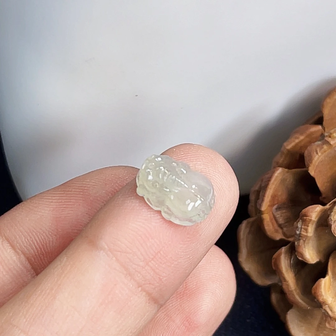 裸石翡翠FT090冰貔貅