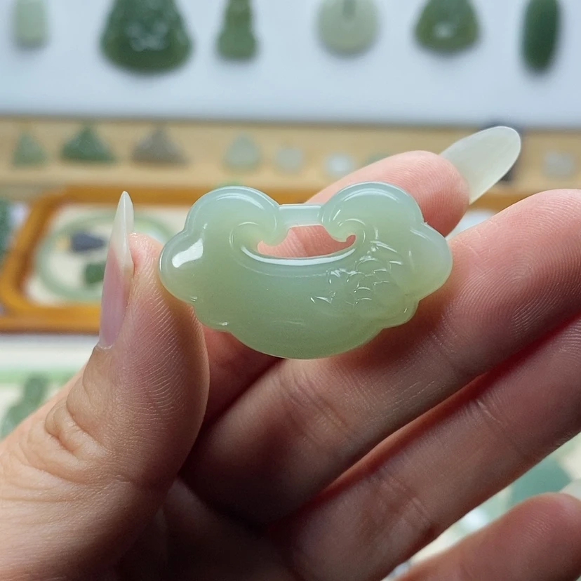 【闪购商品】颈饰未镶嵌和田玉