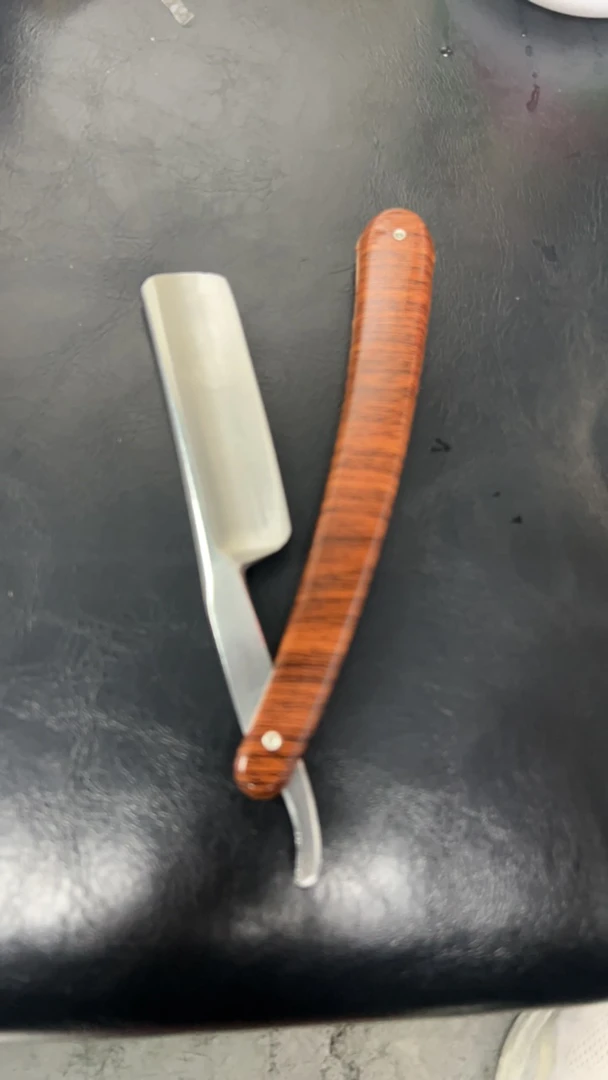 金猴3个6剃刀，已磨锋利，可断发