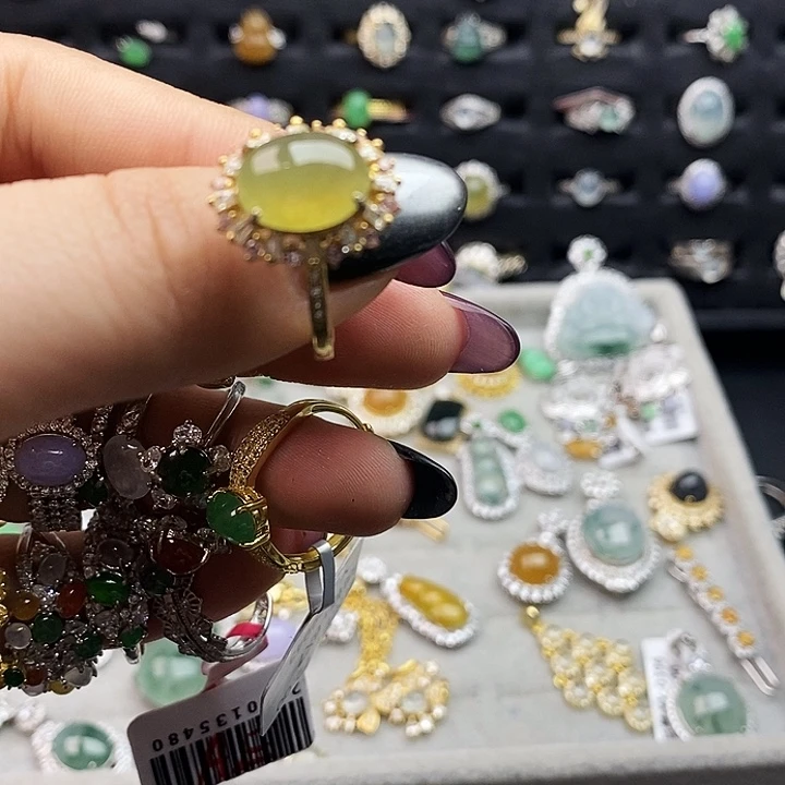 翡翠未镶嵌戒指1111111111