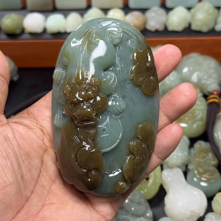 旺***仔和田玉未镶嵌挂件