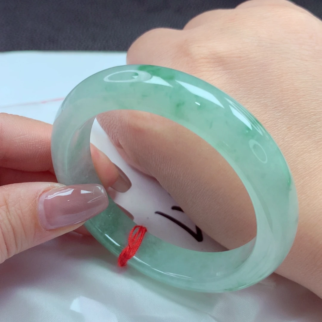 翡翠手镯未镶嵌手镯56