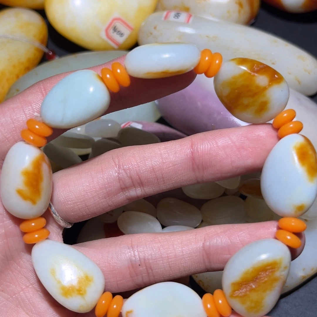 和田玉未镶嵌珠宝奇石