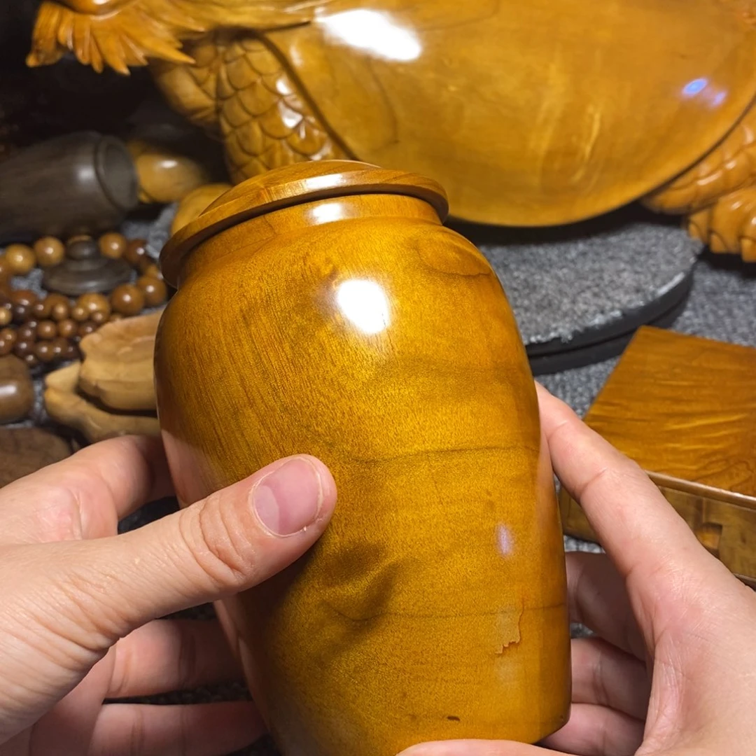 金丝楠黄**号花纹茶叶罐