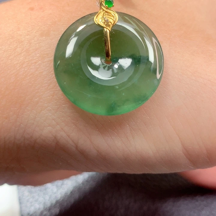 定制翡翠18K金镶嵌翡翠