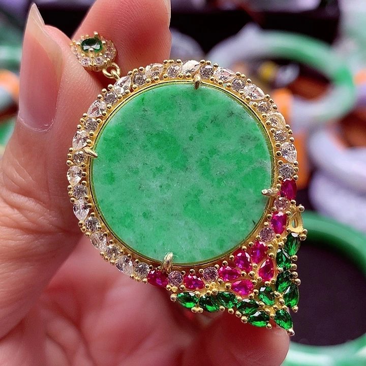 翡翠银S925镶嵌颈饰翡翠