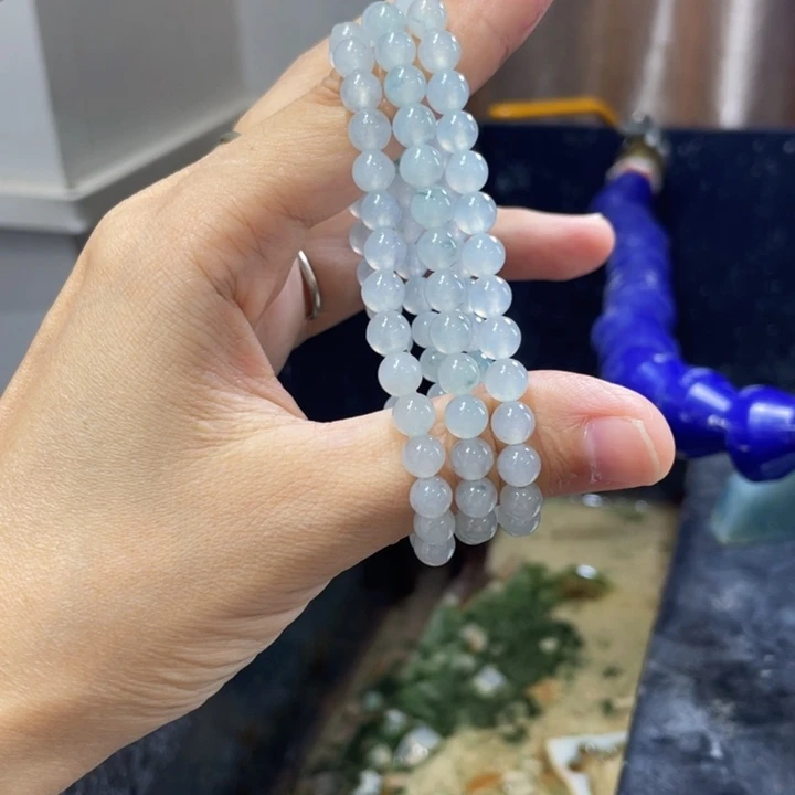 万***业定制翡翠未镶嵌边角料