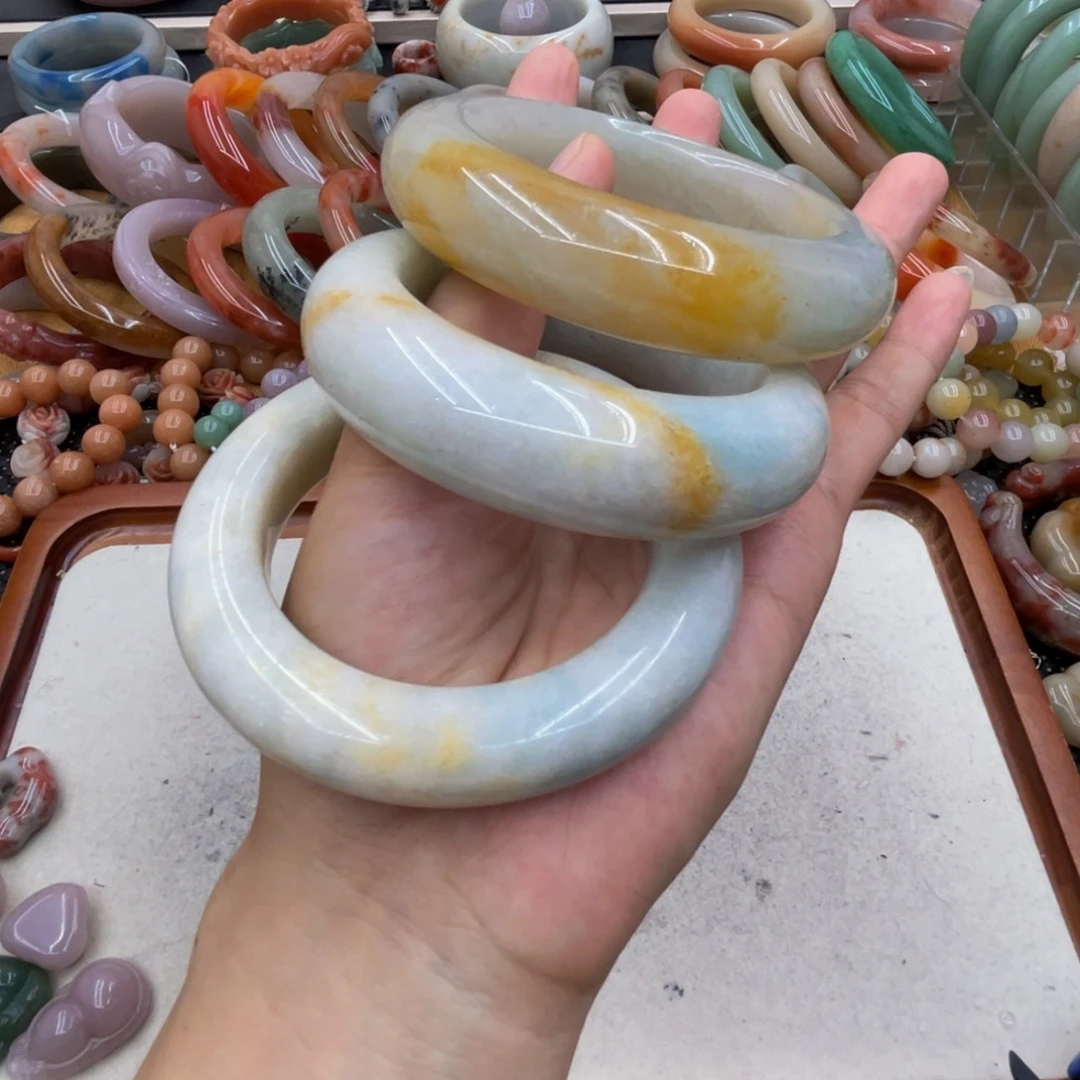 石英质玉圈口齐全未镶嵌