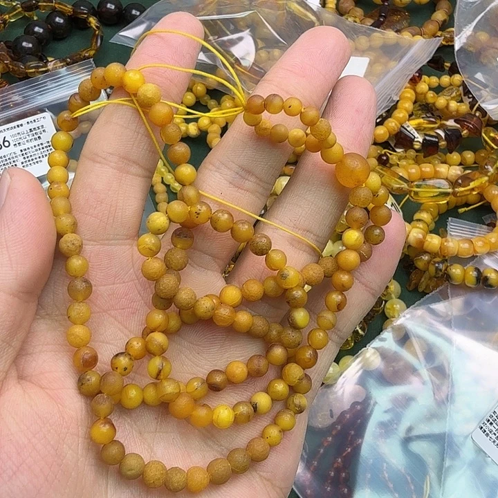 琥珀未镶嵌珠宝奇石