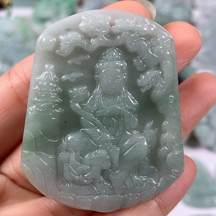 翡翠未镶嵌颈饰文殊菩萨福利