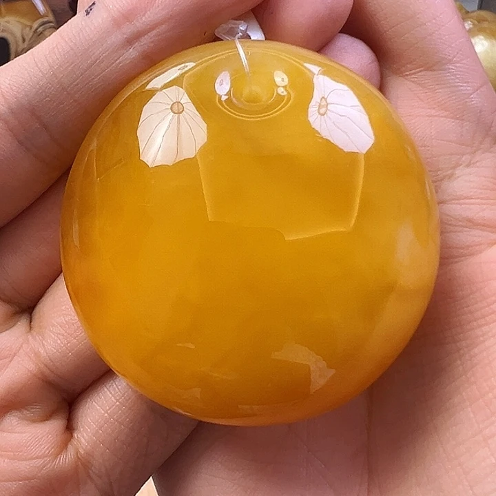 未镶嵌蜜蜡珠宝奇石