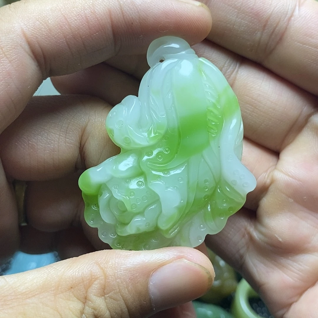 颈饰未镶嵌和田玉