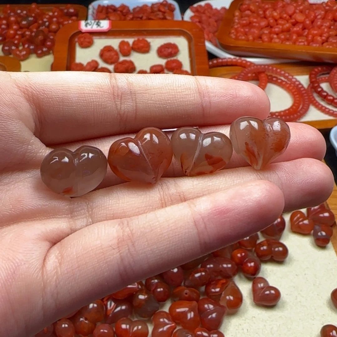 未镶嵌南红玛瑙挂件微瑕不退换