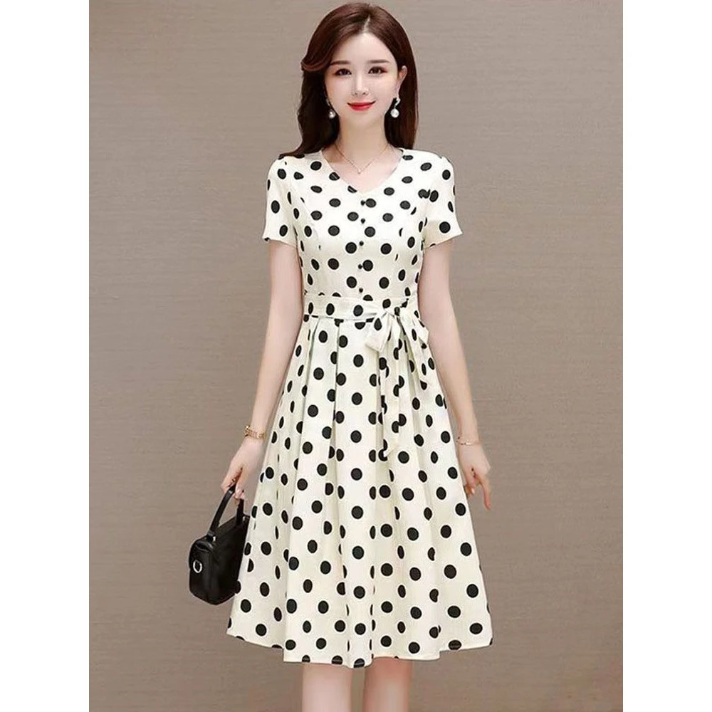 法式连衣裙新款女夏时尚气质收腰显瘦遮肚感短袖波点裙子