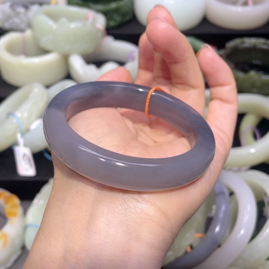 和田玉手镯未镶嵌53