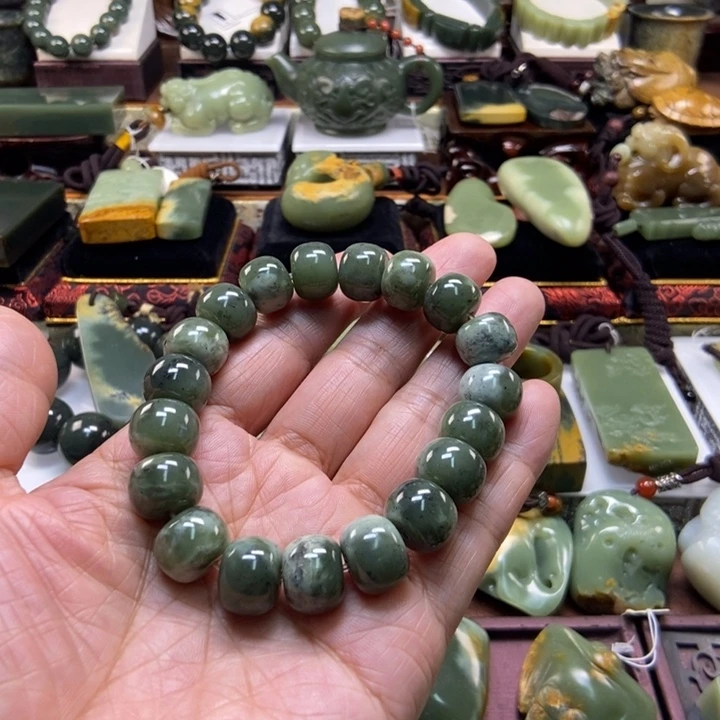 未镶嵌手串岫岩河磨玉（透闪石质玉）?****?