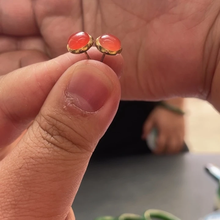南红玛瑙银S925镶嵌耳饰