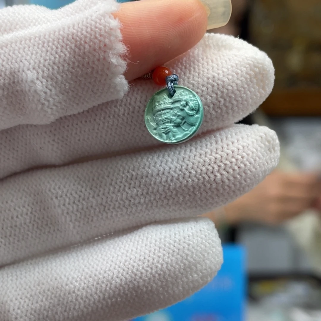 绿松石未镶嵌挂件