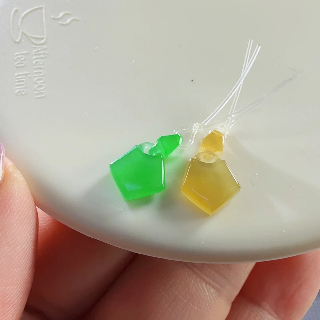 翡翠未镶嵌颈饰裸石