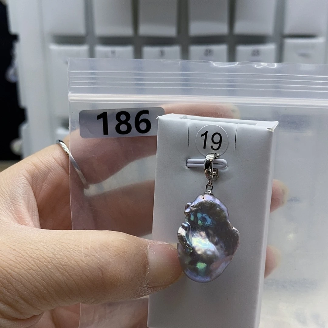 颈饰合金淡水珍珠