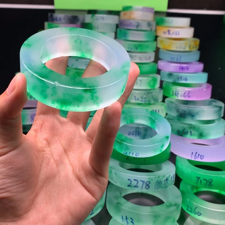 蝴***蝶玉高冰定制商品截图为准