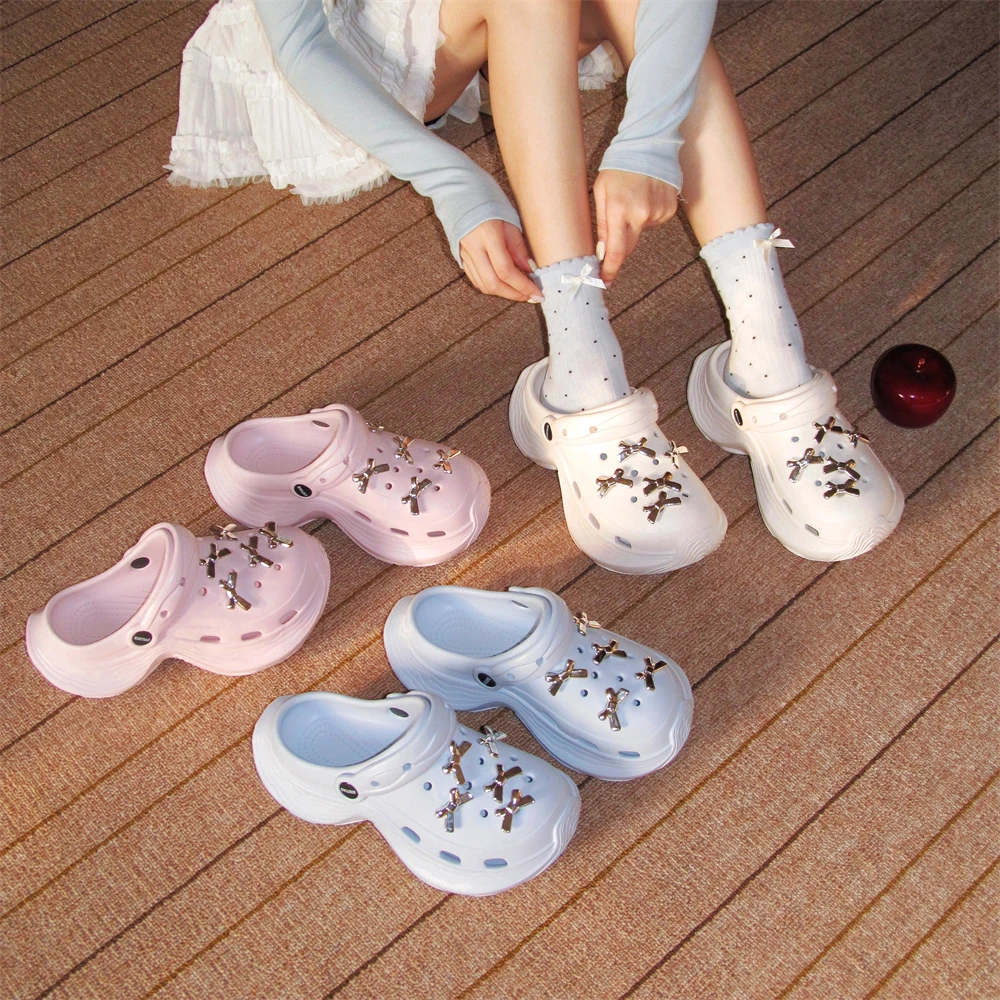 细细条 休闲网红增高2025新款夏季凉拖鞋甜酷银色蝴蝶结洞洞鞋女