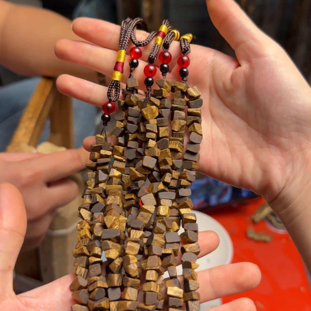 沉香碎屑沉香白棋随机发货1条