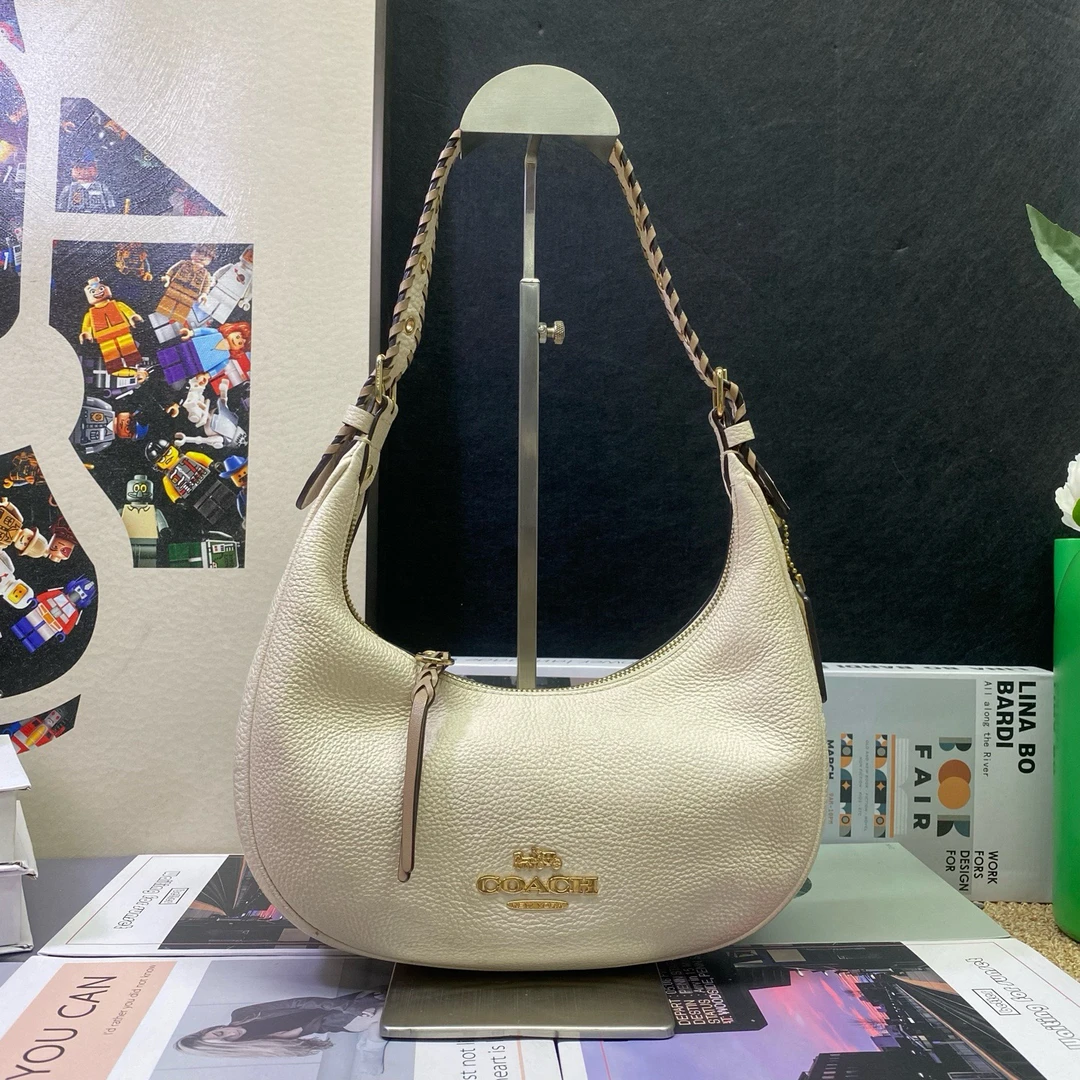 95新 COACH/蔻驰 23774单肩包27*14