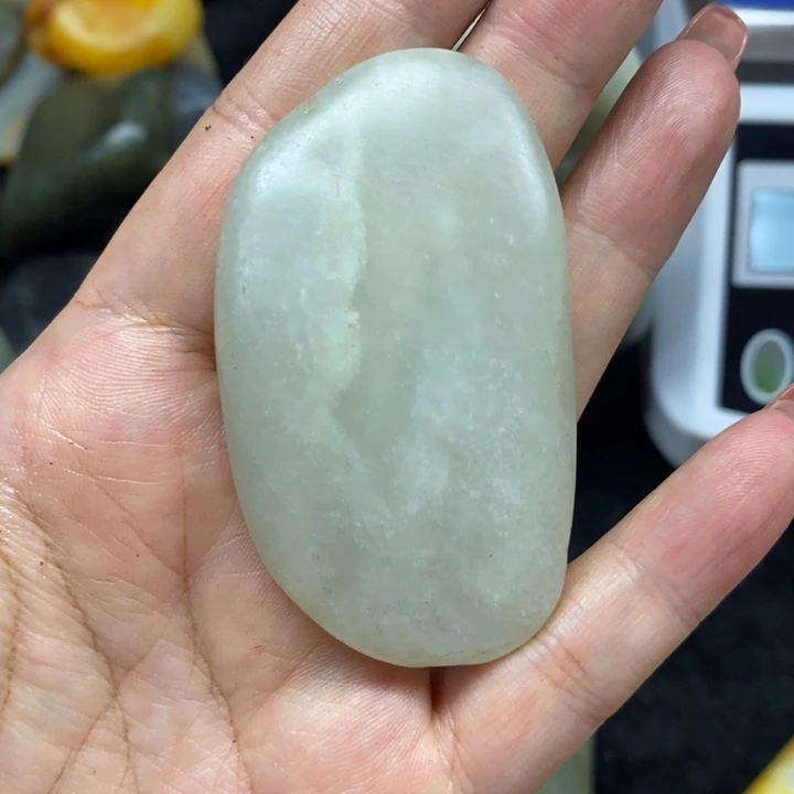 未镶嵌和田玉（糖玉）挂件
