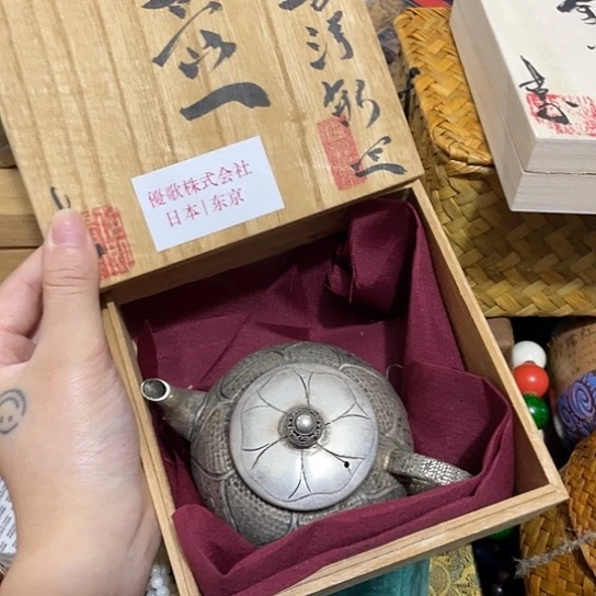 紫砂茶案银壶哈哈哈哈