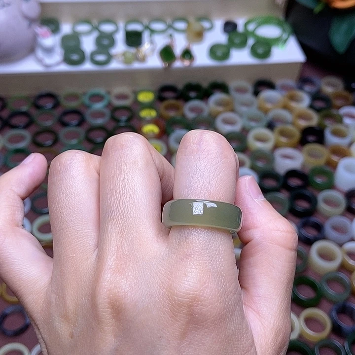 和田玉戒指未镶嵌17.1冰晴提