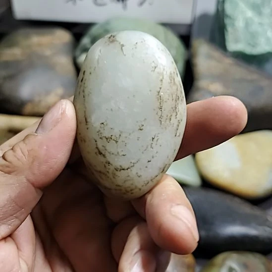 未镶嵌和田玉（糖玉）挂件