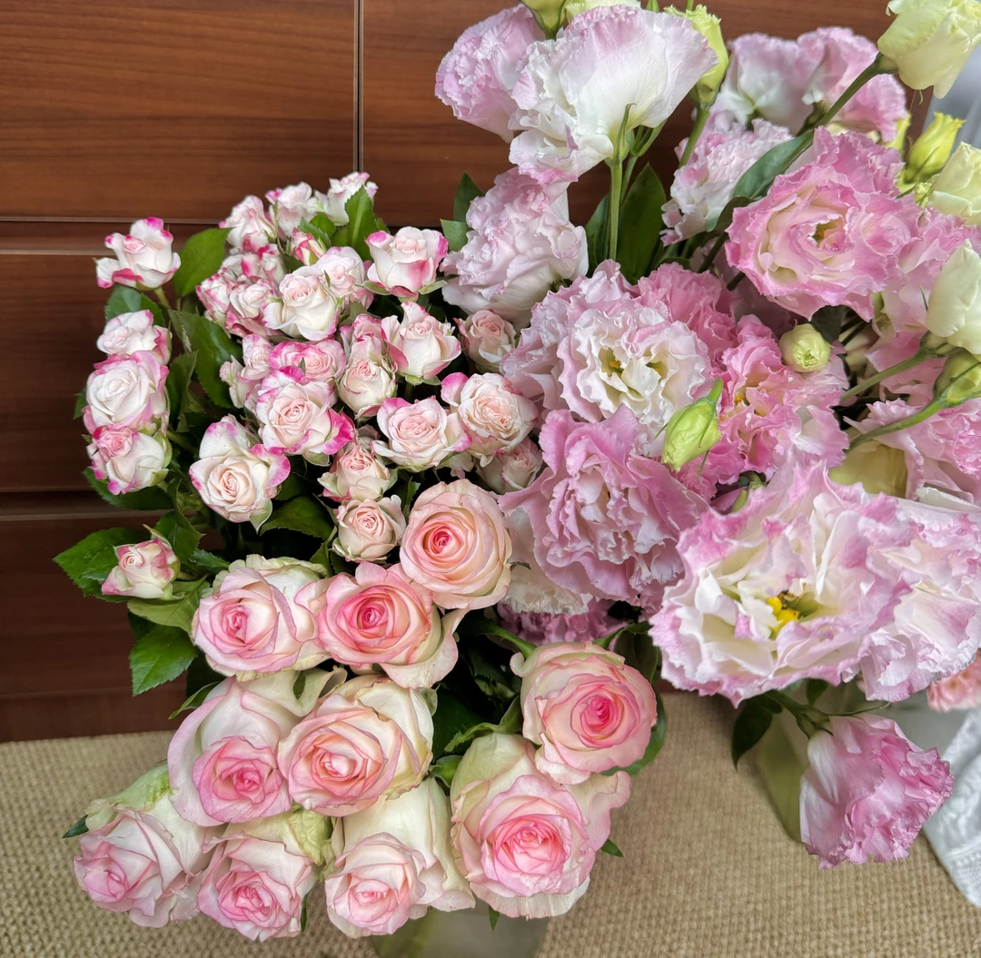 爱莎玫瑰折射泡泡洋桔梗混搭 云南鲜花基地直发