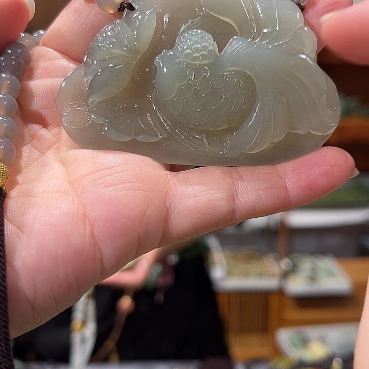 未镶嵌岫玉毛衣链