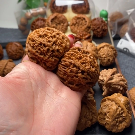 文玩核桃吊坠45南疆石