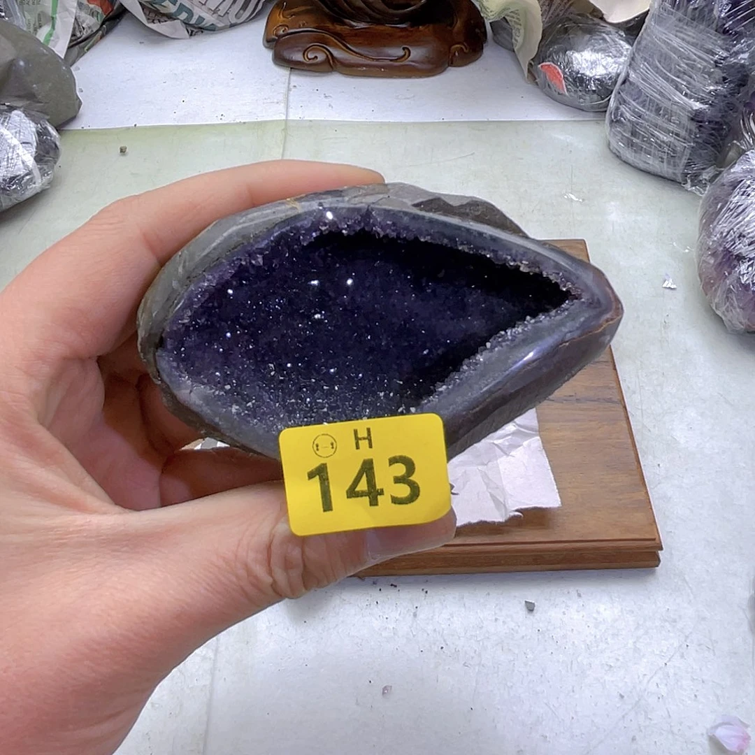 紫晶大型摆件（非配饰）未镶嵌