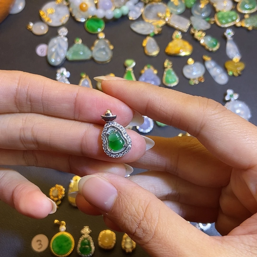 翡翠银S925镶嵌吊坠(不含链)