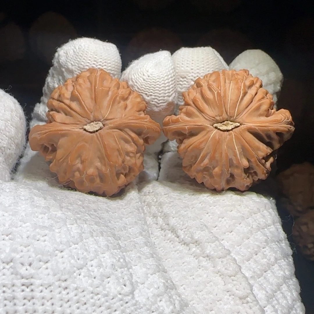 炽***岩吊坠文玩核桃蓟县山地磨41