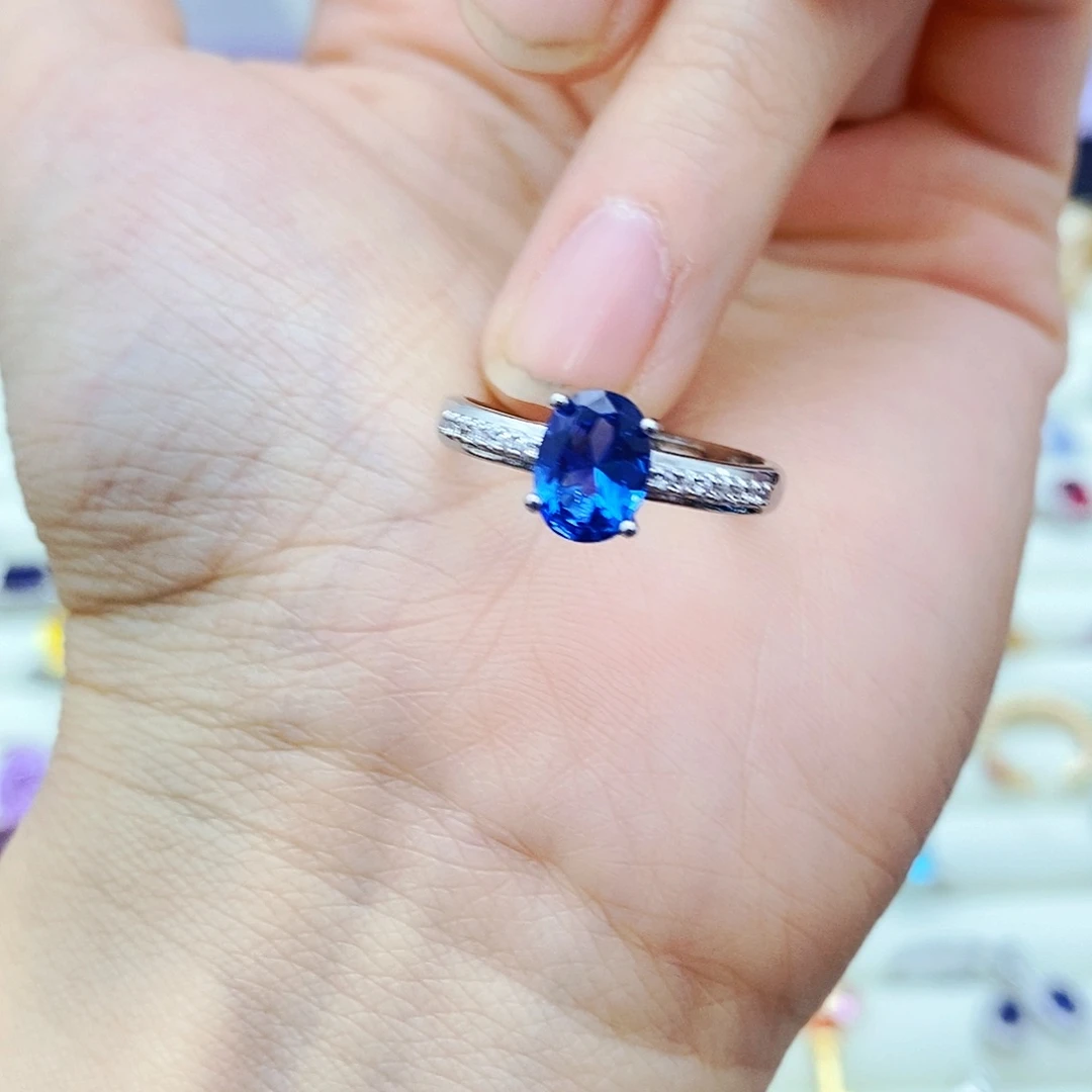 戒指蓝宝石未镶嵌