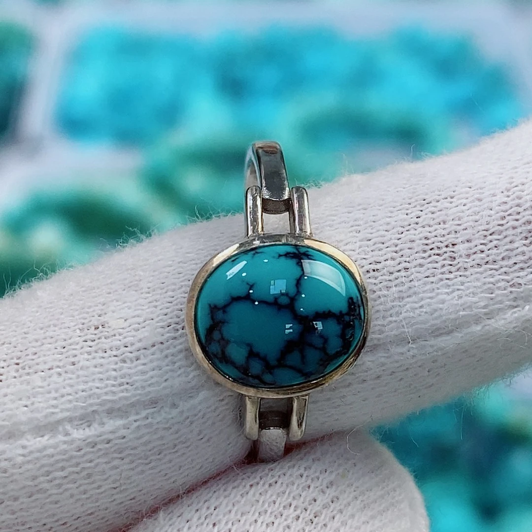 绿松石未镶嵌原矿一件批发