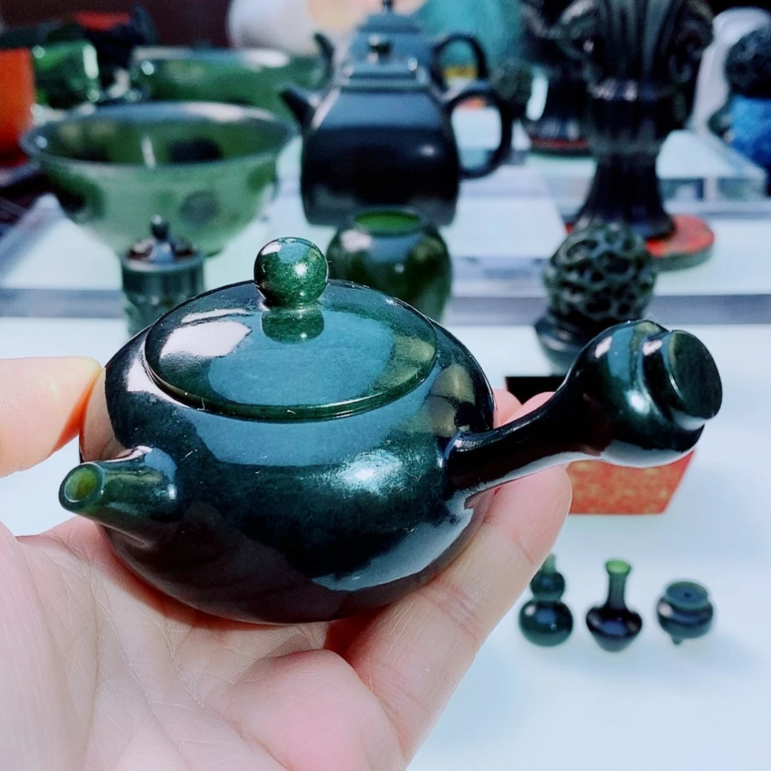 未镶嵌和田玉摆件