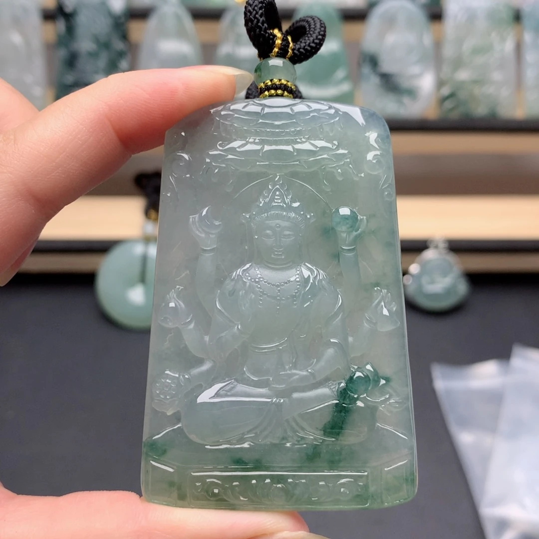 颈饰未镶嵌翡翠这**吗千手