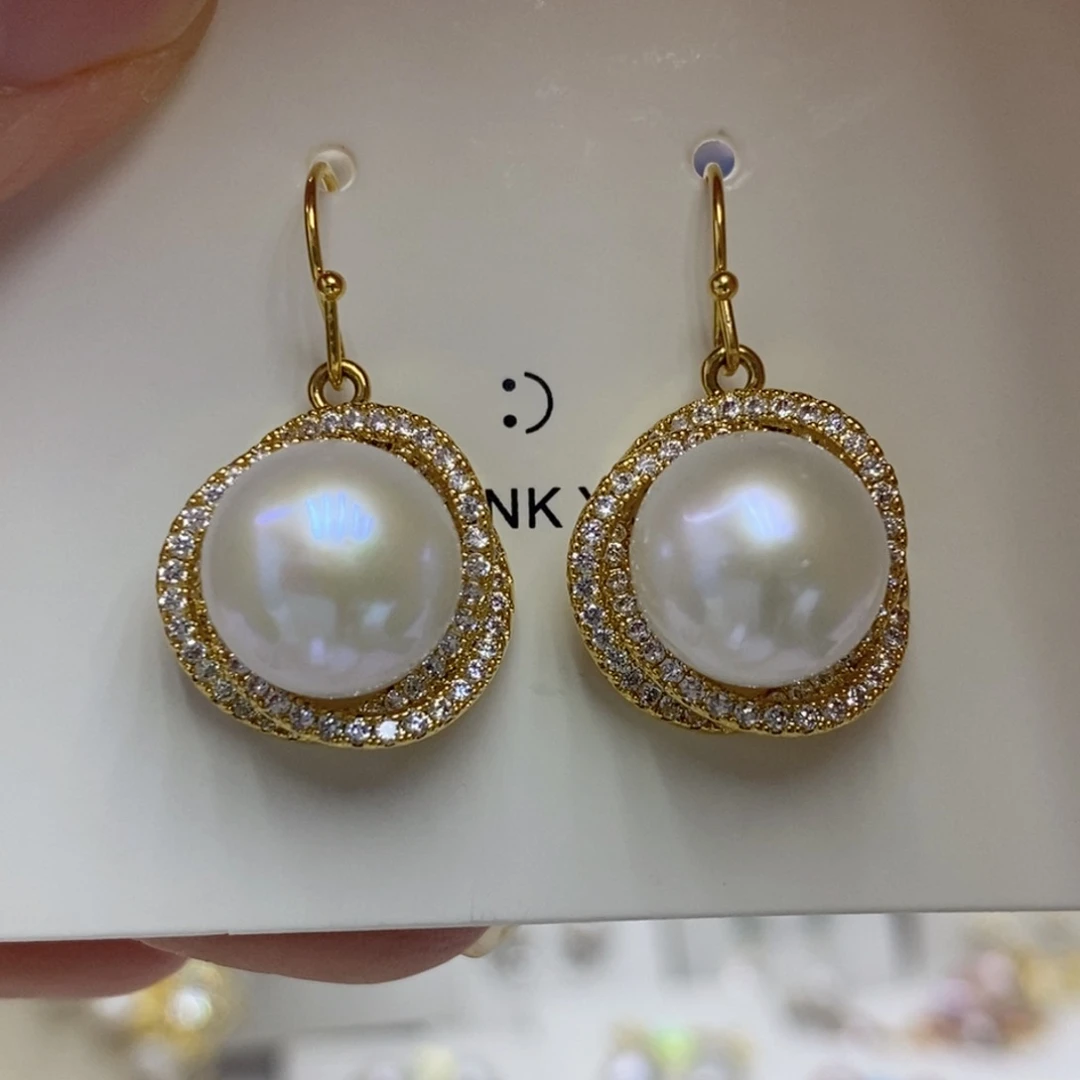 淡水珍珠耳饰未镶嵌