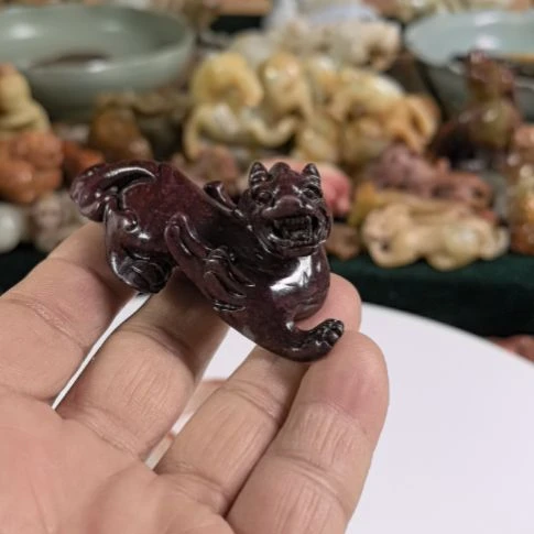纯***水未镶嵌和田玉质如图所示配饰玛瑙/玉髓